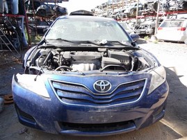 2001 Toyota Camry LE Blue 2.5L AT #Z23421